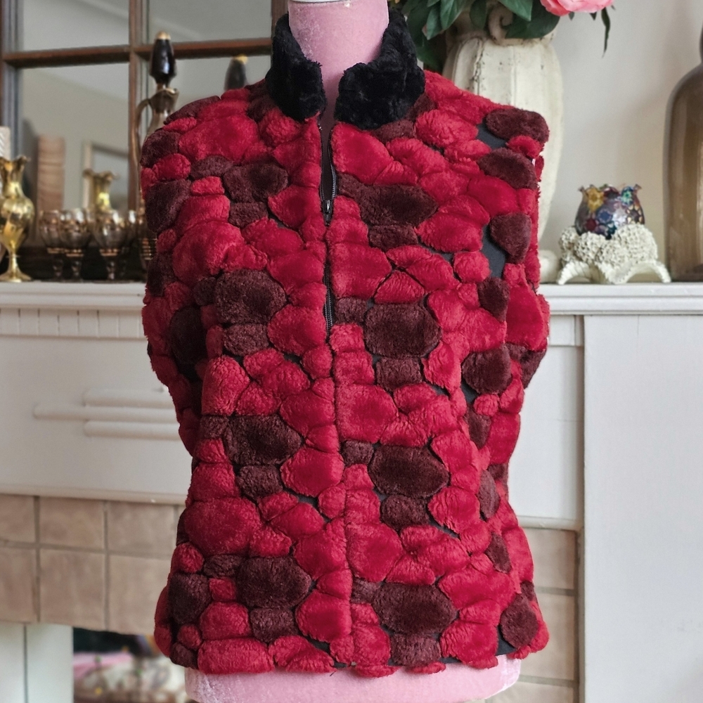 Vintage Ribkoff Trends faux fur vest. 1980's vest.